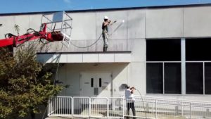 Read more about the article Reasons You Should Clean Your Buildings Exterior